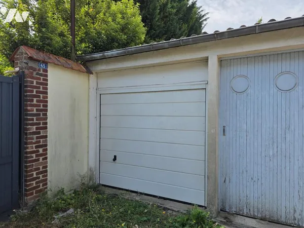 Stationnement Vente Avion   9500€