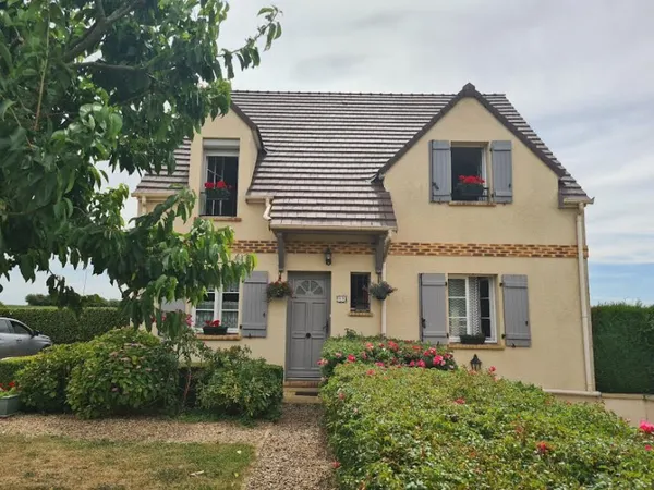 Maison 6 pièces 106 m²