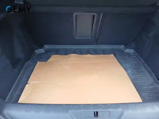 Peugeot 308 puretech 130ch s&amp;s eat8 — photo 6