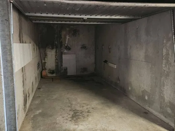 Stationnement Location La Mulatière   100€