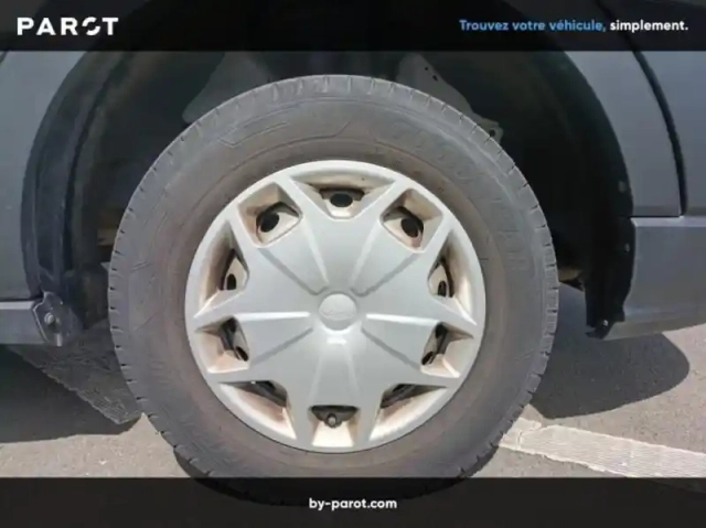 Ford Transit fourgon fg t310 l2h2 2.0 ecoblue 130ch trend — photo 14