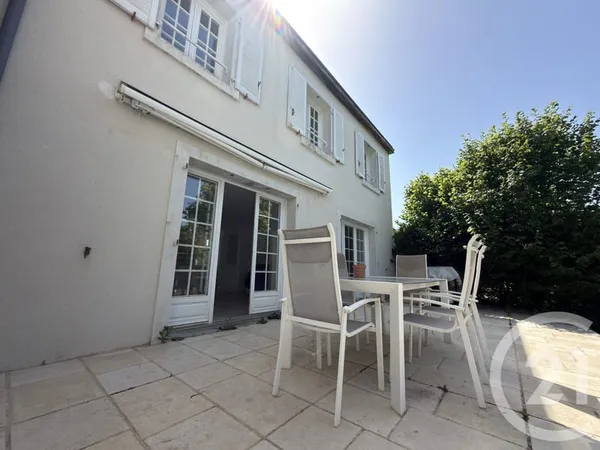 Maison 7 pièces 162 m²
