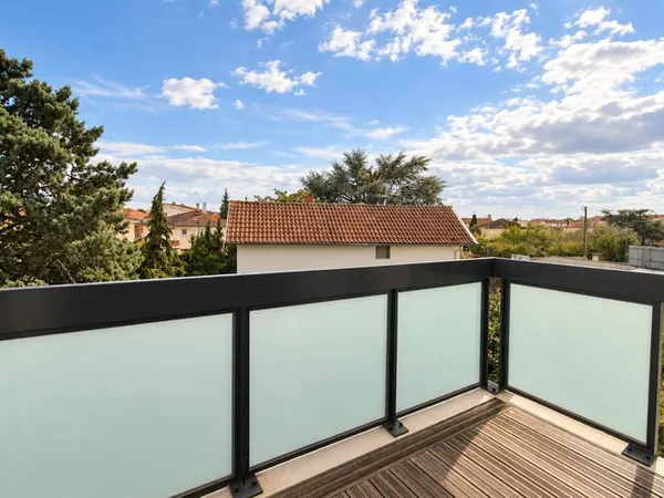 T3 de 61 m² avec grande terrasse ? Résidence récente
