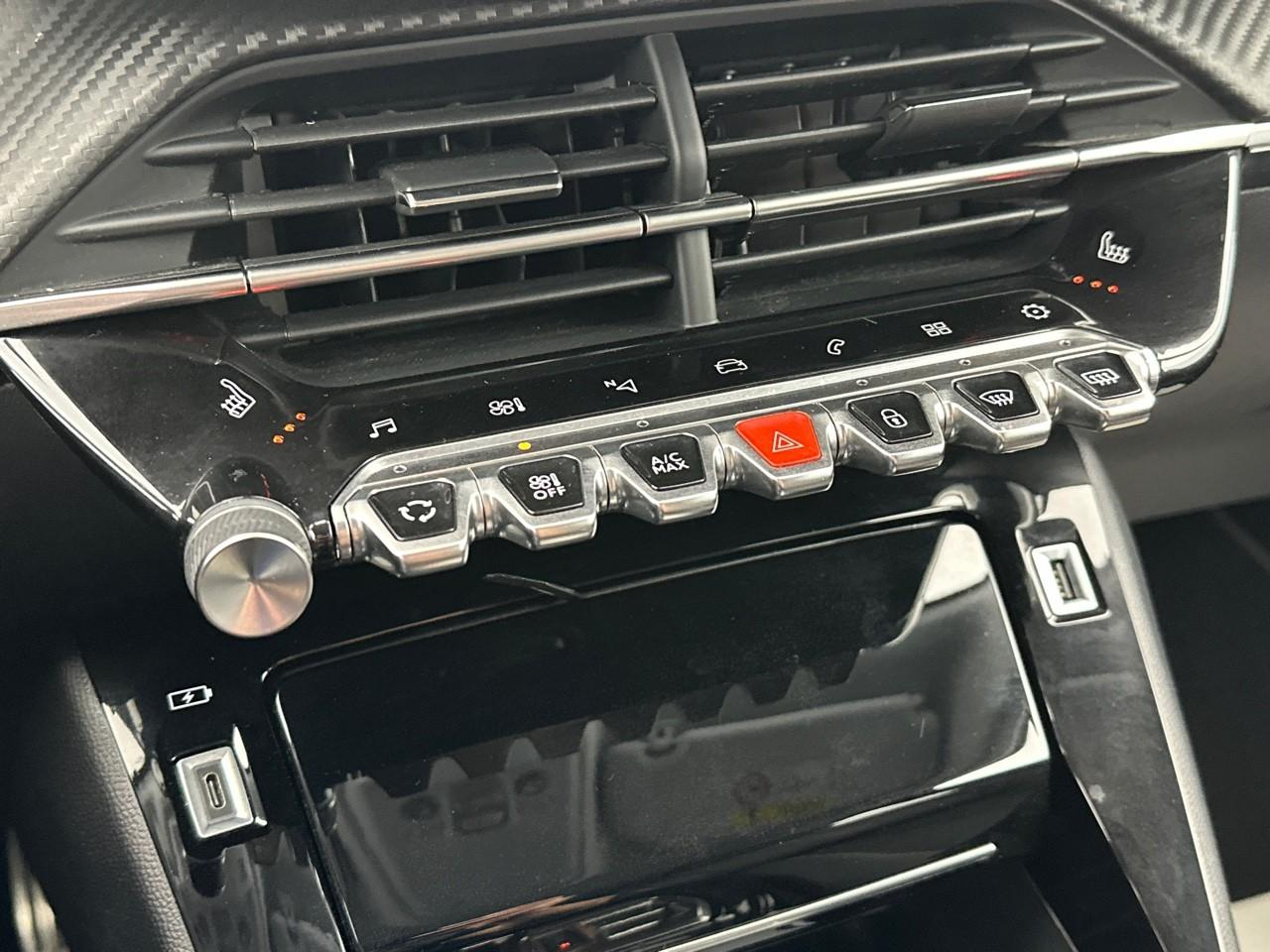Peugeot 2008 puretech 130 s&s eat8 roadtrip — photo 28