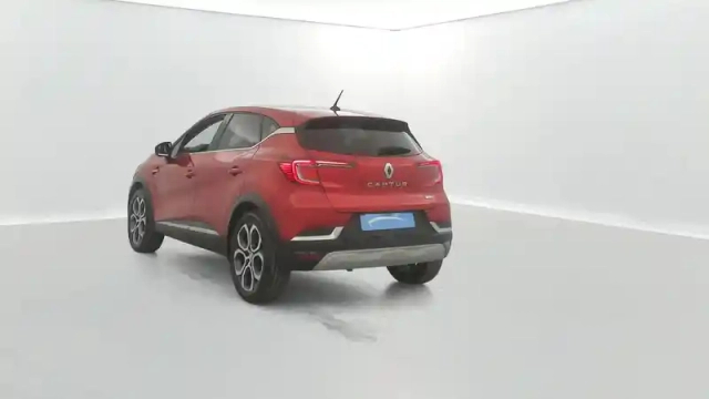 Renault Captur e-tech 145 - 21 — photo 3