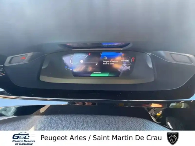 Peugeot 308 phev 225 e-eat8 — photo 17