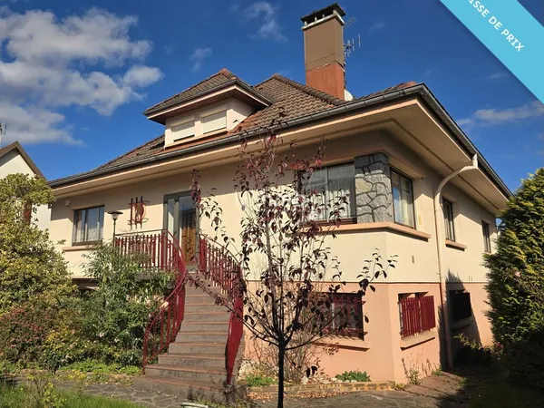 Maison 8 pièces 213 m²