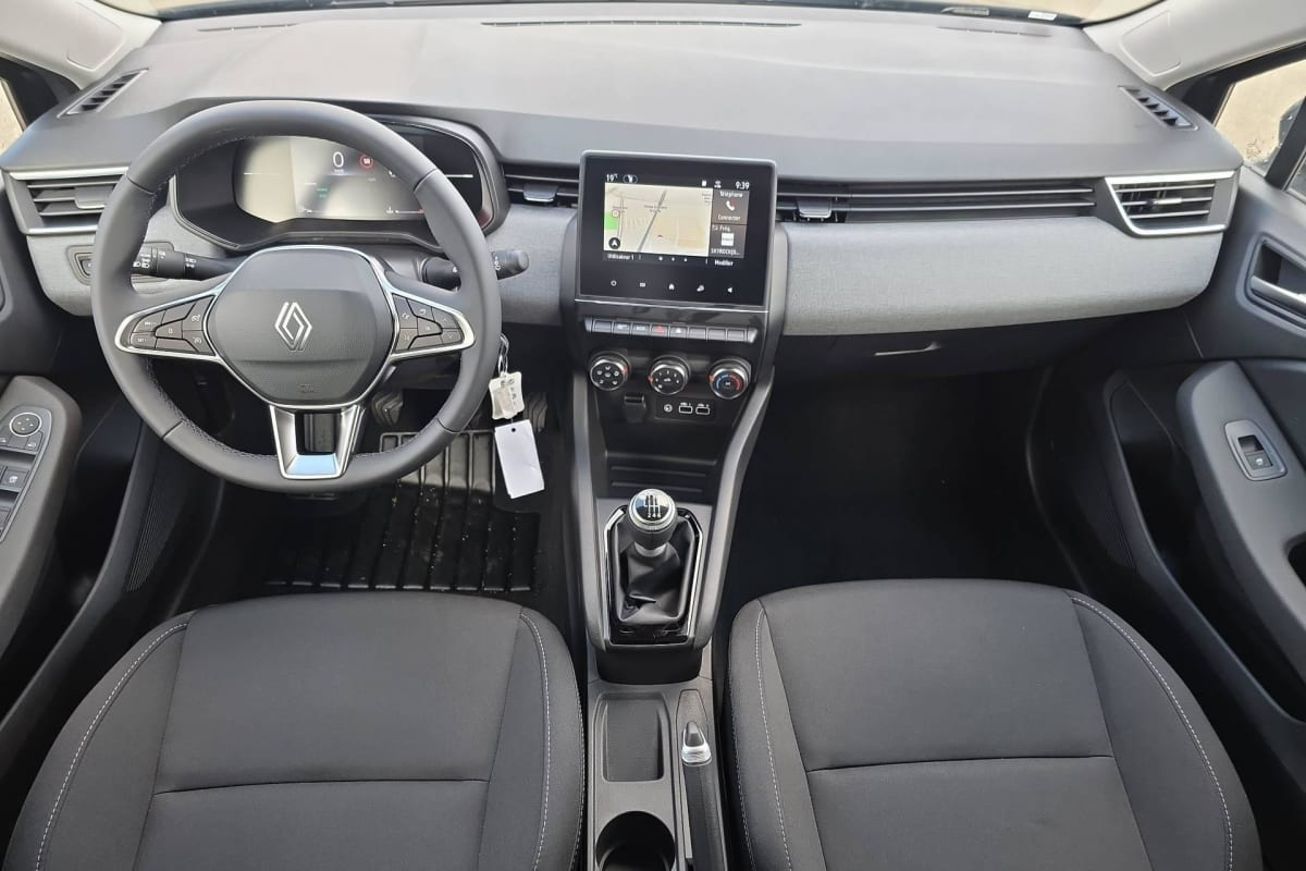 Renault Clio 5 — photo 12