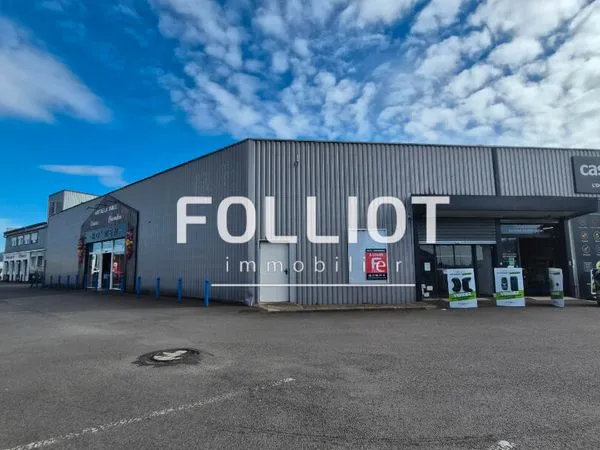 Local commercial 240 m² VIRE NORMANDIE