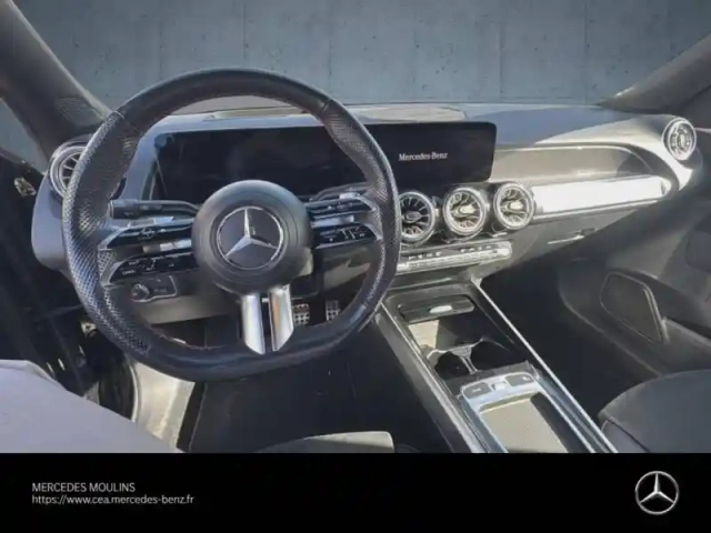 Mercedes Glb 200d 150ch amg line 8g dct — photo 12