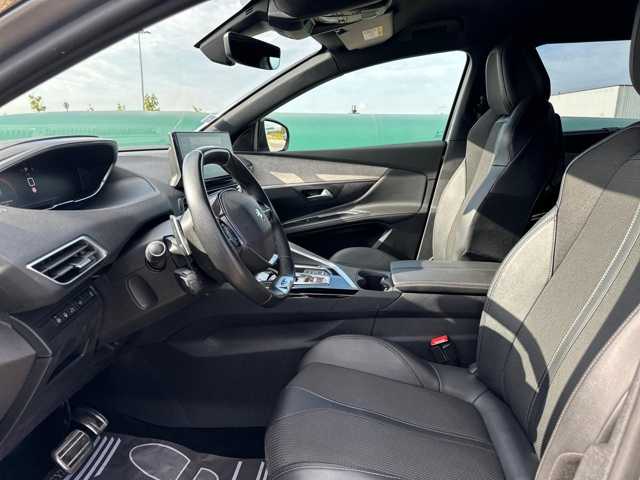 Peugeot 5008 puretech 130ch s&s eat8 gt — photo 9