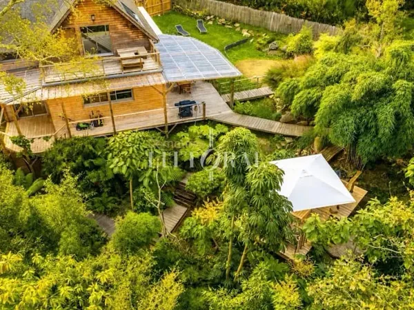 Maison 6 pièces 160 m²