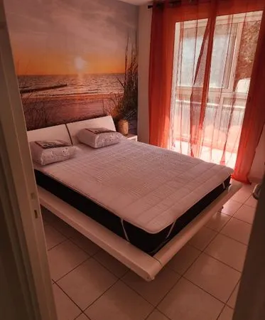 T2 de 34m² avec balcon, climatisation, parking et cave