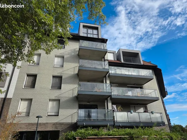 Wasquehal - T3 récent 71 m2 + 13 m2 terrasse - Box - 2ème étage
