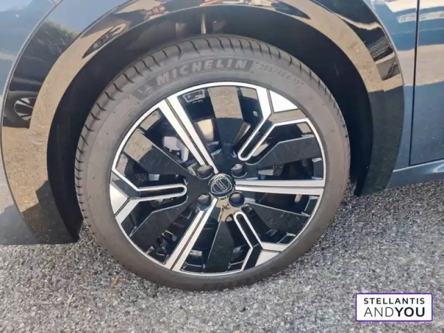 Lancia Ypsilon elettrica 156ch — photo 67