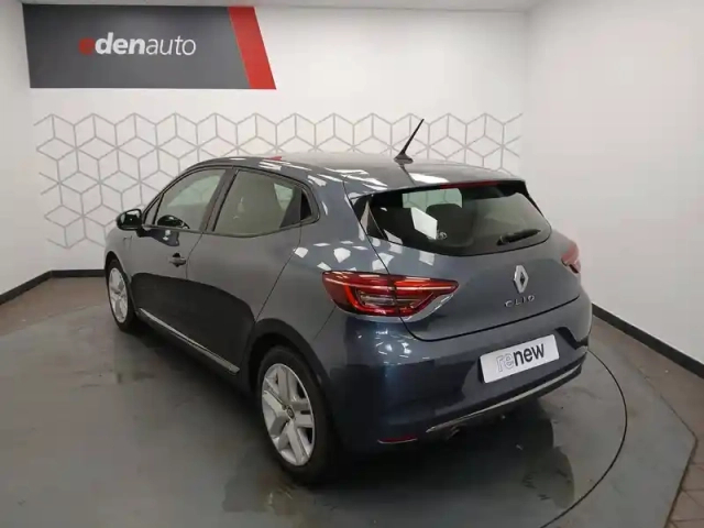Renault Clio blue dci 85 — photo 9