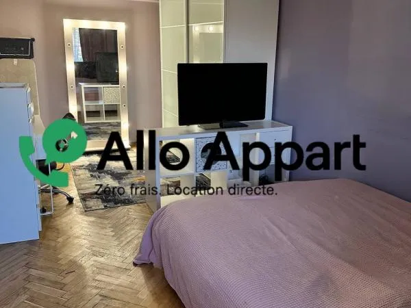 Studio meublé - 26 m² + balcon 5 m² - Paris 11e (rue Oberkampf, 3e étage)