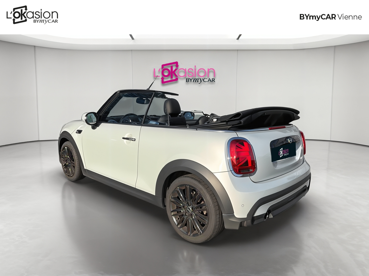 Mini Cabriolet Cooper 136 ch — photo 3