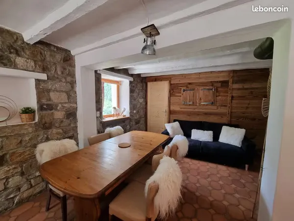 Appartement Location Pralognan-la-Vanoise 3p 44m² 2000€