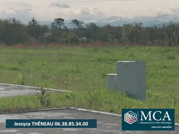 Terrain 686 m²