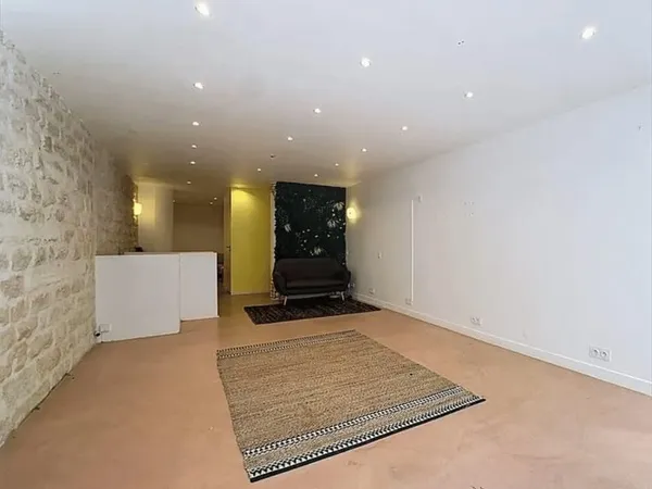 Boutique 2 pièces 65 m²