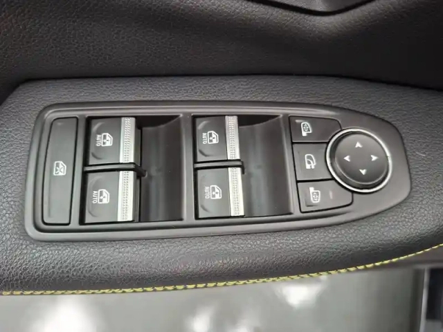 Renault Megane e-tech ev60 220 ch super charge — photo 33