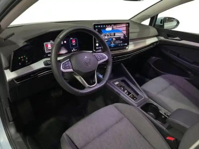 Volkswagen Golf 1.5 ehybrid 204 dsg6 vw edition — photo 9