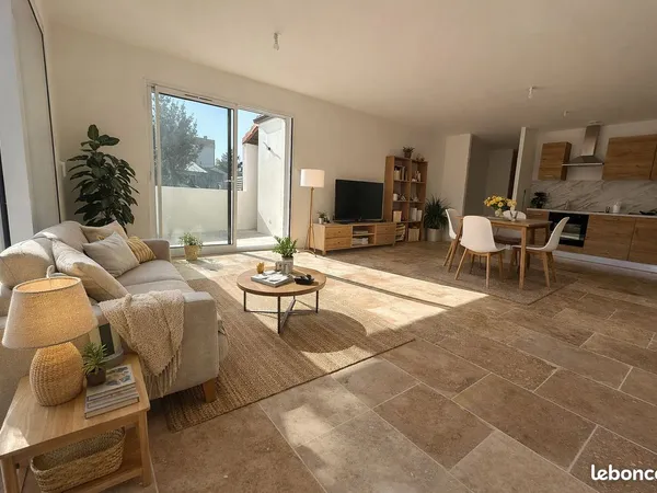 Maison 3 pièces 84 m²