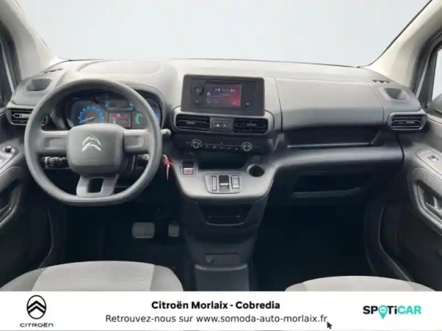 Citroën Berlingo m moteur electrique 136ch (100 kw) live automatique — photo 8