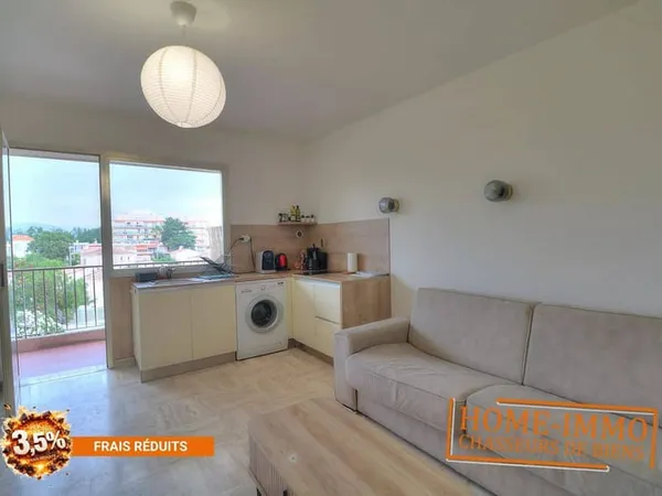 Studio 1 pièce 21 m²