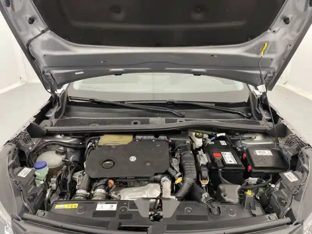 Peugeot 2008 bluehdi 110 s&amp;s bvm6 — photo 21