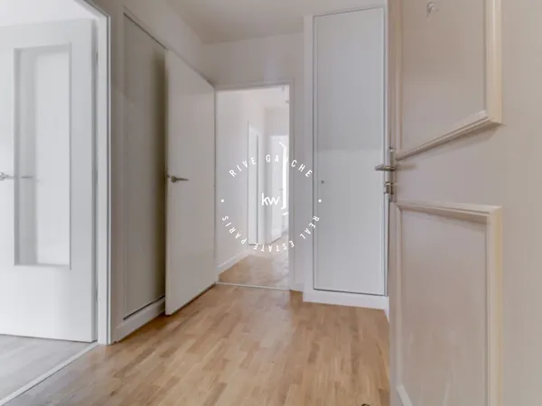 Appartement 5 pièces 104 m²