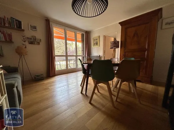 Appartement 4 pièces 81 m²