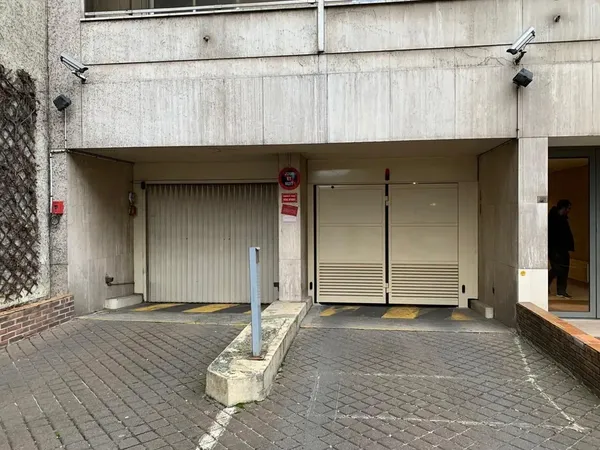Vends parking