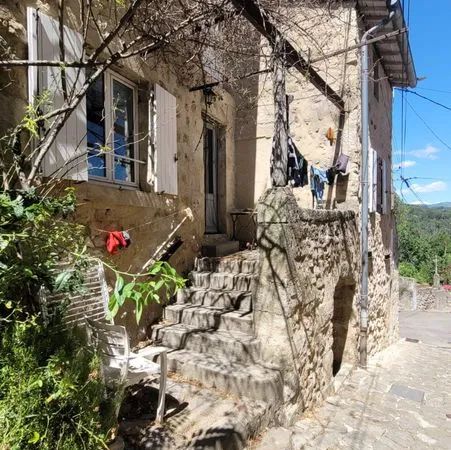 Colocation meublée dans un hameau calme entre Aubenas et Vals