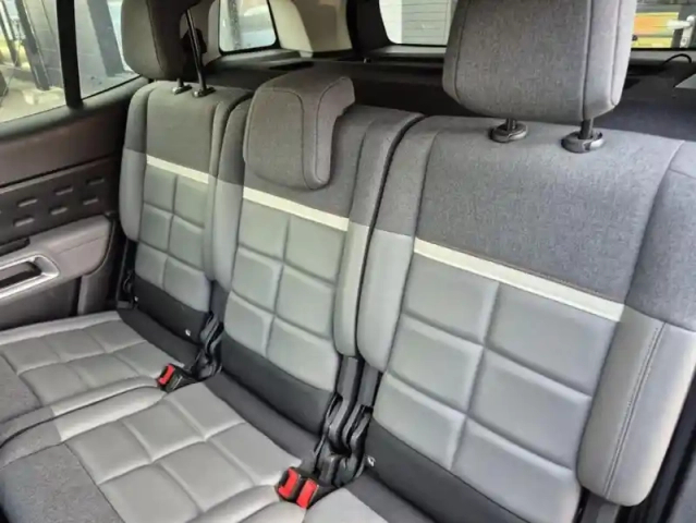 Citroën C5 Aircross hybrid 225 ë-eat8 business + — photo 23