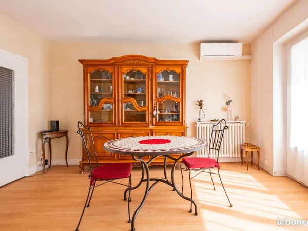 Dijon - T4 86 m² - 3 chambres - Garage - Ascenseur - Climatisation