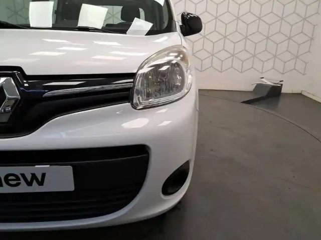Renault Kangoo blue dci 80 — photo 10