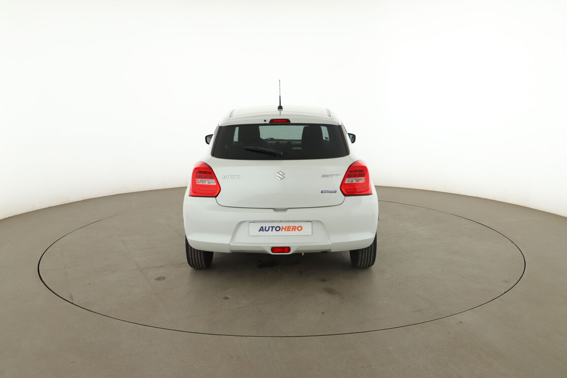 Suzuki Swift 1.2 DualJet Hybrid SHVS Pack — photo 4