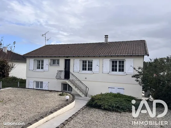 Maison 7 pièces 136 m²
