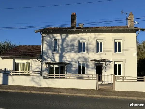 Maison 9 pièces 200 m²