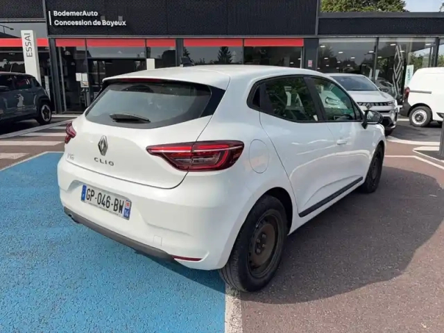 Renault Clio tce 90 — photo 9