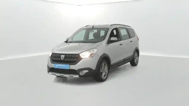 Dacia Lodgy blue dci 115 7 places — photo 22