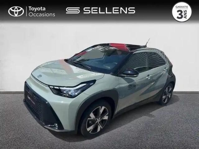 Toyota Aygo X 116h graphic