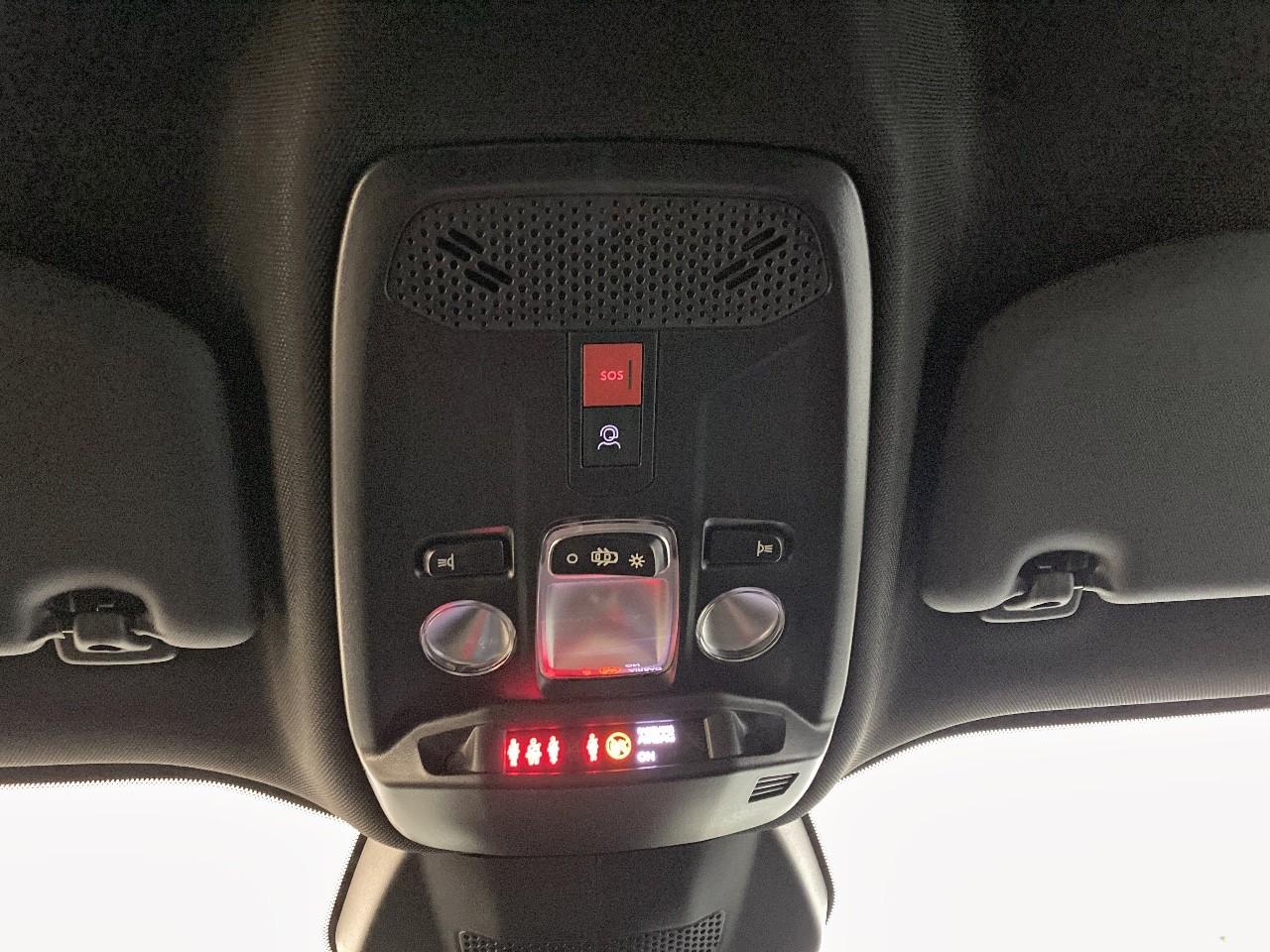 Peugeot 2008 hybrid 145 ch e-dcs6 allure — photo 19
