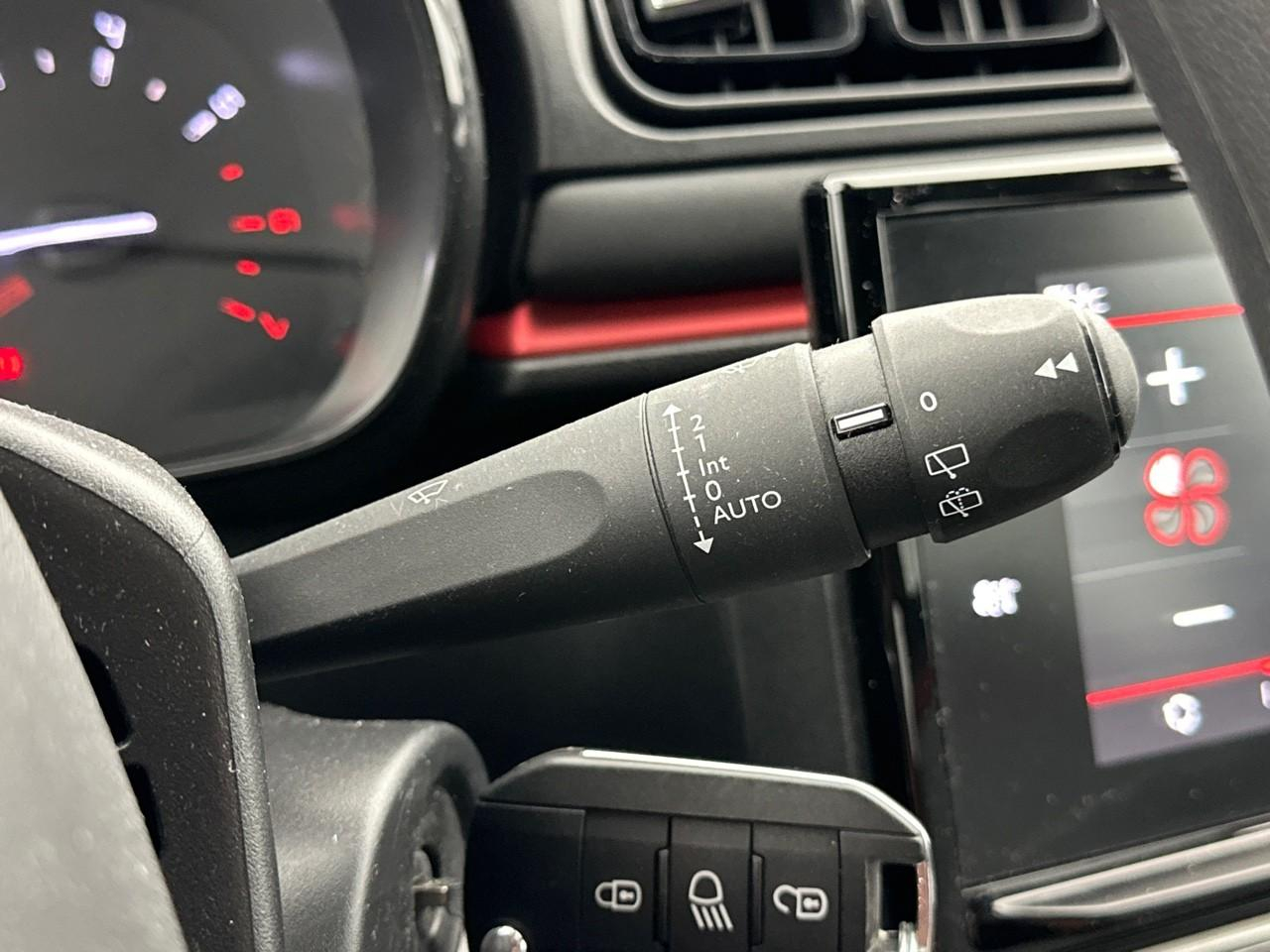 Citroën C3 puretech 110 s&s bvm6 c-series — photo 18