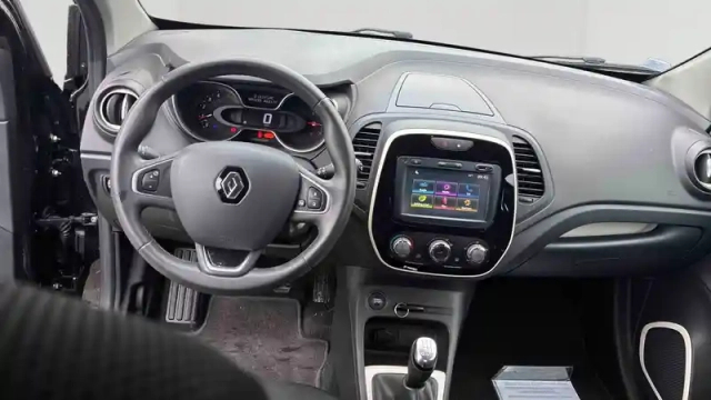 Renault Captur dci 90 energy — photo 15