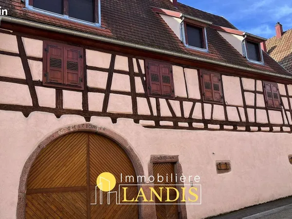 Maison 10 pièces 242 m²