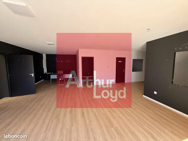 LOCAL D'ACTIVITE 540 m² LAYRAC
