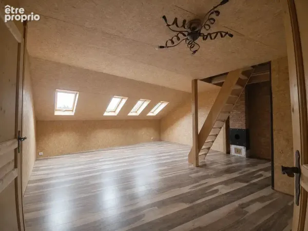 Appartement 4 pièces 96 m²